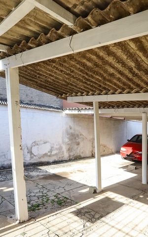 Casa para alugar com 74m², 4 quartos e 4 vagasGaragem