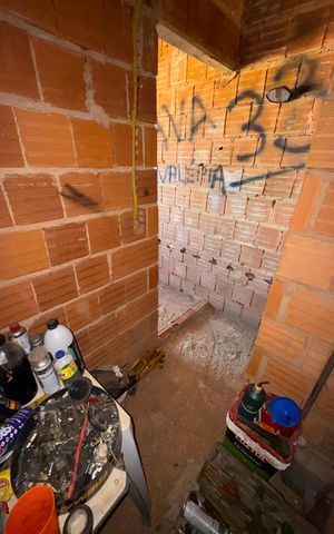 Casa para alugar com 200m², 4 quartos e 2 vagas