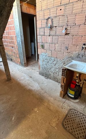 Casa para alugar com 200m², 4 quartos e 2 vagas