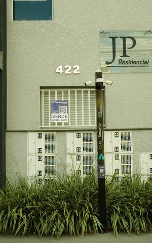 Apartamento à venda com 56m², 2 quartos e 1 vagaFachada