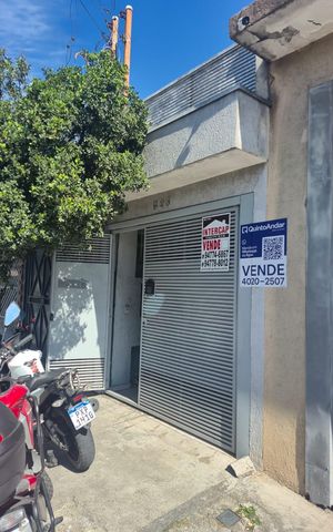 Casa à venda com 2147483650m², 2 quartos e 2 vagas Casa à venda com 2147483650m², 2 quartos e 2 vagasPlaca