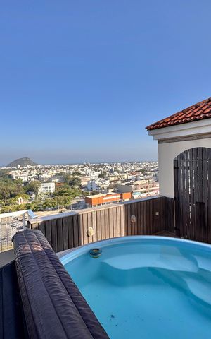 Apartamento à venda com 139m², 3 quartos e 1 vaga Apartamento à venda com 139m², 3 quartos e 1 vagaTerraço