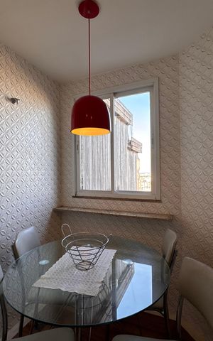 Apartamento à venda com 139m², 3 quartos e 1 vaga Apartamento à venda com 139m², 3 quartos e 1 vagaCozinha e Área de Serviço
