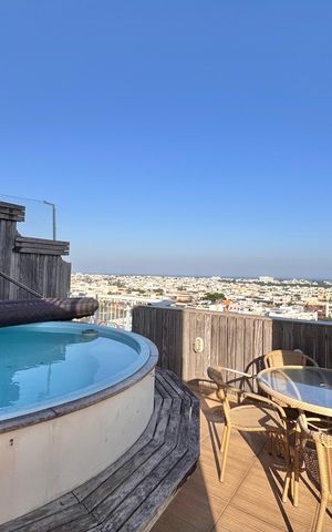 Apartamento à venda com 139m², 3 quartos e 1 vaga Apartamento à venda com 139m², 3 quartos e 1 vagaTerraço