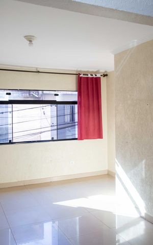 Casa à venda com 45m², 1 quarto e sem vagaQuarto