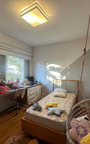 Casa de condomínio para alugar com 500m², 4 quartos e 4 vagas Casa de condomínio para alugar com 500m², 4 quartos e 4 vagasSuíte 1
