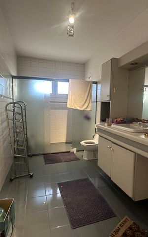 Casa de condomínio para alugar com 500m², 4 quartos e 4 vagas Casa de condomínio para alugar com 500m², 4 quartos e 4 vagasBanheiro Social