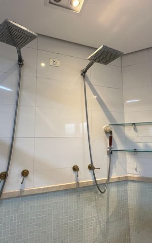 Apartamento para alugar com 500m², 4 quartos e 4 vagas Apartamento para alugar com 500m², 4 quartos e 4 vagasBanheiro da Suíte 2