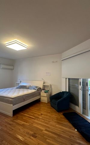 Casa de condomínio para alugar com 500m², 4 quartos e 4 vagas Casa de condomínio para alugar com 500m², 4 quartos e 4 vagasSuíte 2