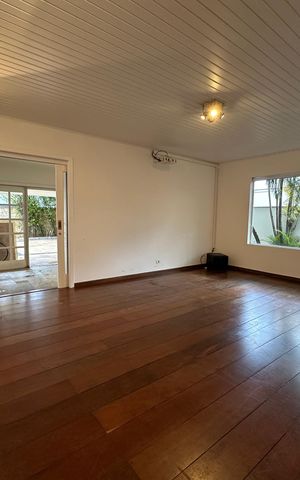 Apartamento para alugar com 500m², 4 quartos e 4 vagas Apartamento para alugar com 500m², 4 quartos e 4 vagasSala de TV