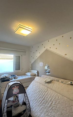 Casa de condomínio para alugar com 500m², 4 quartos e 4 vagas Casa de condomínio para alugar com 500m², 4 quartos e 4 vagasQuarto 2