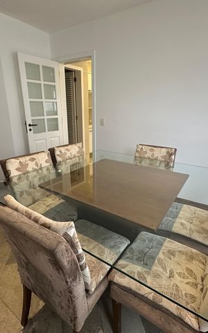 Apartamento para alugar com 500m², 4 quartos e 4 vagas Apartamento para alugar com 500m², 4 quartos e 4 vagasSala de Jantar