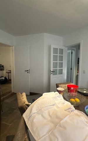 Casa de condomínio para alugar com 500m², 4 quartos e 4 vagas Casa de condomínio para alugar com 500m², 4 quartos e 4 vagasSala de Jantar