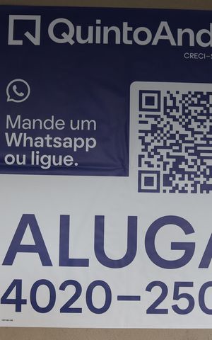 Casa de condomínio para alugar com 500m², 4 quartos e 4 vagas Casa de condomínio para alugar com 500m², 4 quartos e 4 vagasFachada
