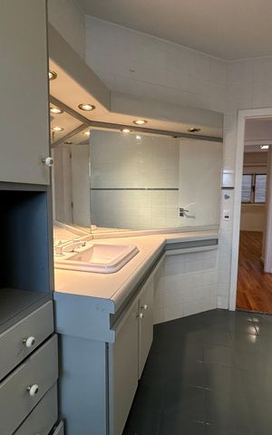Apartamento para alugar com 500m², 4 quartos e 4 vagas Apartamento para alugar com 500m², 4 quartos e 4 vagasBanheiro Social