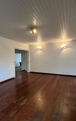 Apartamento para alugar com 500m², 4 quartos e 4 vagas Apartamento para alugar com 500m², 4 quartos e 4 vagasSala de TV