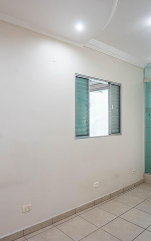 Casa à venda com 250m², 4 quartos e 2 vagas Casa à venda com 250m², 4 quartos e 2 vagasQuarto 3 - suíte