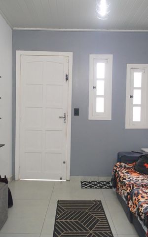 Casa à venda com 74m², 2 quartos e 1 vagasala