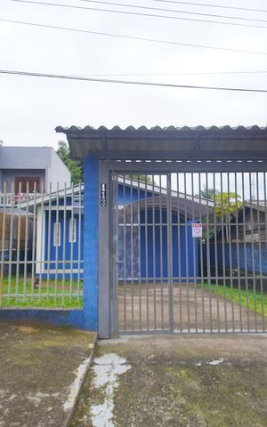 Casa à venda com 74m², 2 quartos e 1 vagaFachada