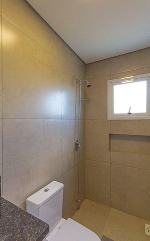 Casa à venda com 140m², 3 quartos e 3 vagas