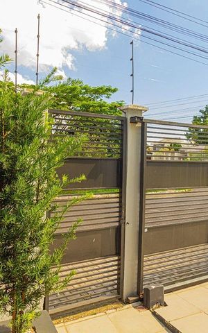 Casa à venda com 140m², 3 quartos e 3 vagas