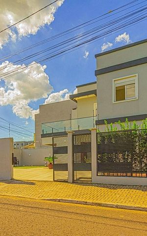 Casa à venda com 140m², 3 quartos e 3 vagas
