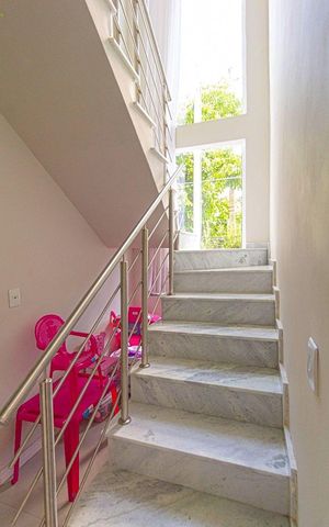 Casa à venda com 140m², 3 quartos e 3 vagas