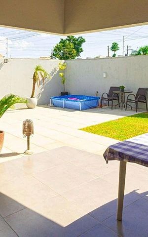 Casa à venda com 140m², 3 quartos e 3 vagas