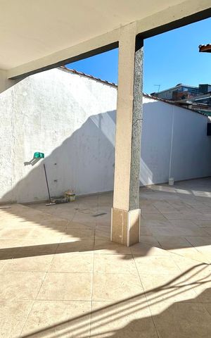 Casa à venda com 220m², 3 quartos e 4 vagas Casa à venda com 220m², 3 quartos e 4 vagasÁrea de Serviço