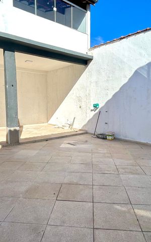 Casa à venda com 220m², 3 quartos e 4 vagas Casa à venda com 220m², 3 quartos e 4 vagasÁrea de Serviço