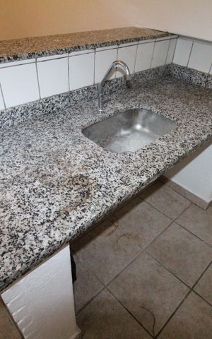 Casa para alugar com 90m², 1 quarto e 2 vagasCozinha