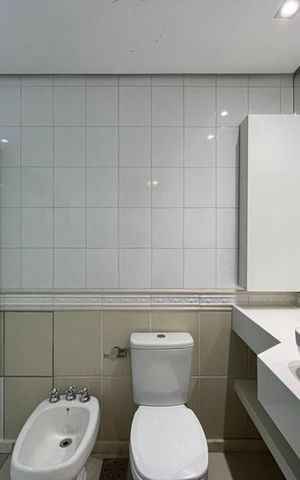 Apartamento para alugar com 171m², 3 quartos e 2 vagas Apartamento para alugar com 171m², 3 quartos e 2 vagasBanheiro Suíte