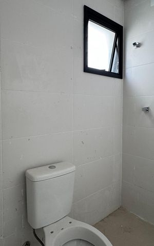 Apartamento à venda com 67m², 2 quartos e 1 vaga Apartamento à venda com 67m², 2 quartos e 1 vagaBanheiro - Suíte