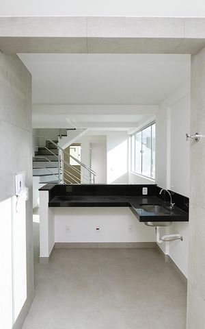 Apartamento à venda com 78m², 2 quartos e 2 vagasCozinha