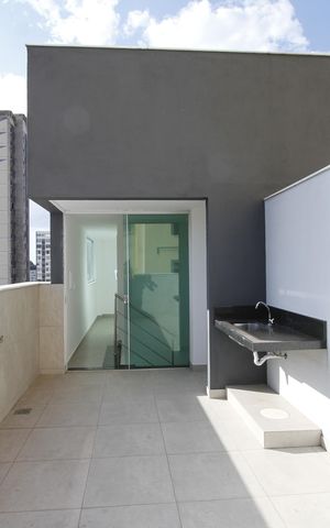 Apartamento à venda com 78m², 2 quartos e 2 vagasCobertura