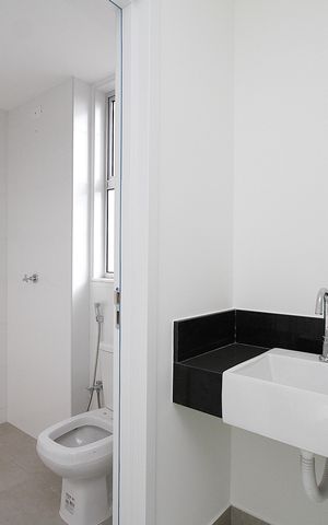 Apartamento à venda com 78m², 2 quartos e 2 vagasBanheiro Social