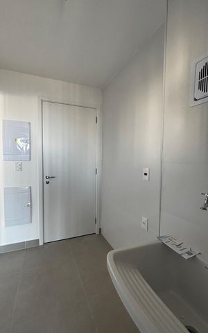 Apartamento à venda com 112m², 3 quartos e 3 vagas Apartamento à venda com 112m², 3 quartos e 3 vagasÁrea de Serviço