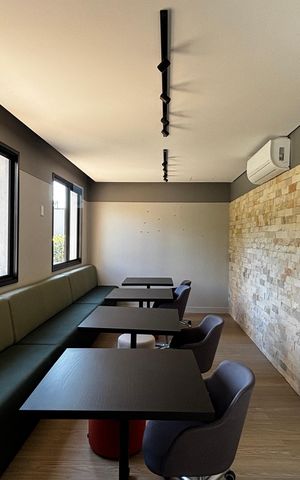 Apartamento à venda com 112m², 3 quartos e 3 vagas Apartamento à venda com 112m², 3 quartos e 3 vagasOfficie