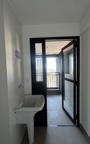 Apartamento à venda com 112m², 3 quartos e 3 vagas Apartamento à venda com 112m², 3 quartos e 3 vagasÁrea de Serviço