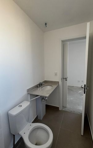 Apartamento à venda com 112m², 3 quartos e 3 vagas Apartamento à venda com 112m², 3 quartos e 3 vagasBanheiro da Suíte 2