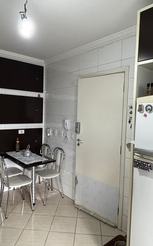 Apartamento para alugar com 90m², 3 quartos e 2 vagasCozinha