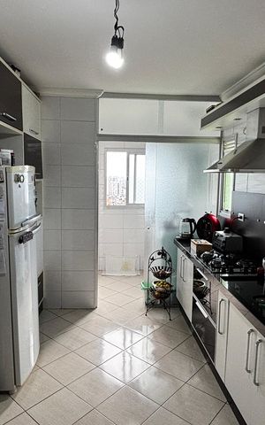 Apartamento para alugar com 90m², 3 quartos e 2 vagasCozinha