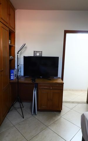 Casa à venda com 208m², 5 quartos e 4 vagasQuarto 2