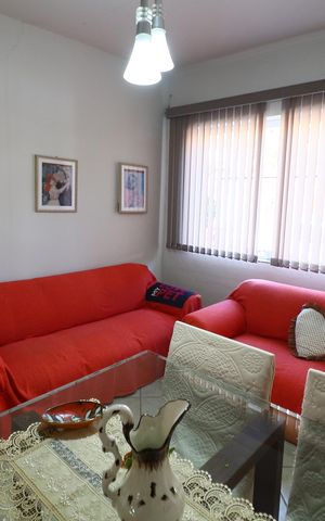 Casa à venda com 208m², 5 quartos e 4 vagasSala 2