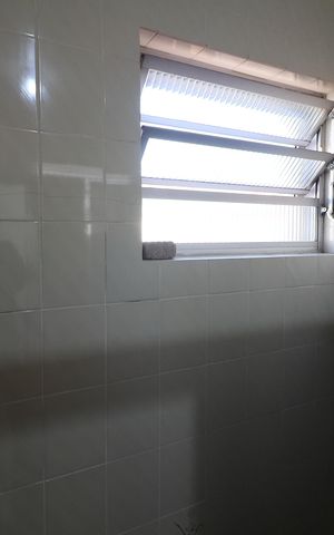 Casa à venda com 208m², 5 quartos e 4 vagasBanheiro 1