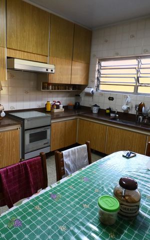 Casa à venda com 208m², 5 quartos e 4 vagasCozinha