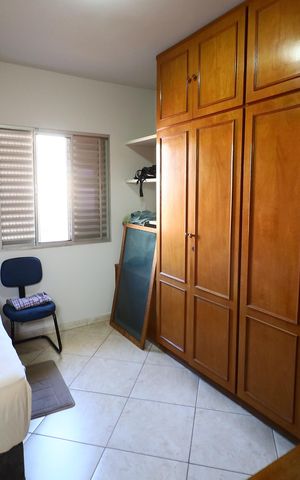 Casa à venda com 208m², 5 quartos e 4 vagasQuarto 2