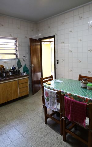 Casa à venda com 208m², 5 quartos e 4 vagasCozinha