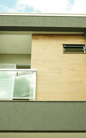 Casa à venda com 100m², 3 quartos e 2 vagasFachada