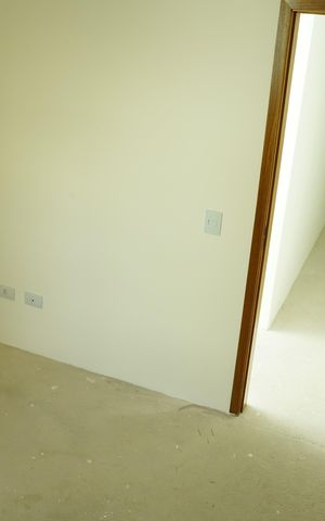 Casa à venda com 100m², 3 quartos e 2 vagasSuíte 